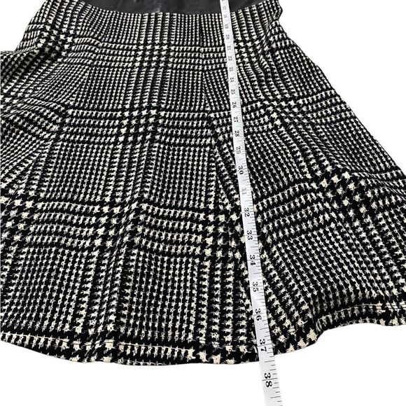 J. McLaughlin Women’s Kent Houndstooth Dress Fit and Flare Small Black/White - Picture 2 of 7